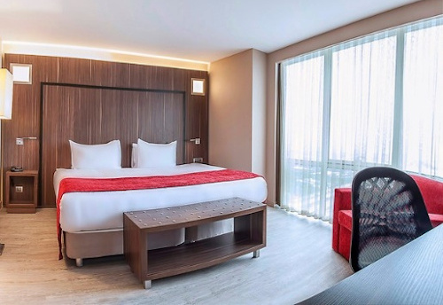 ramada_2
